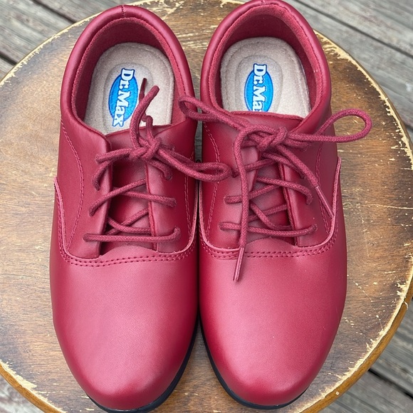 Dr Max Women’s Red Oxford Tie Leather Shoes size 7 - memory foam-Blair Haband - Picture 3 of 8